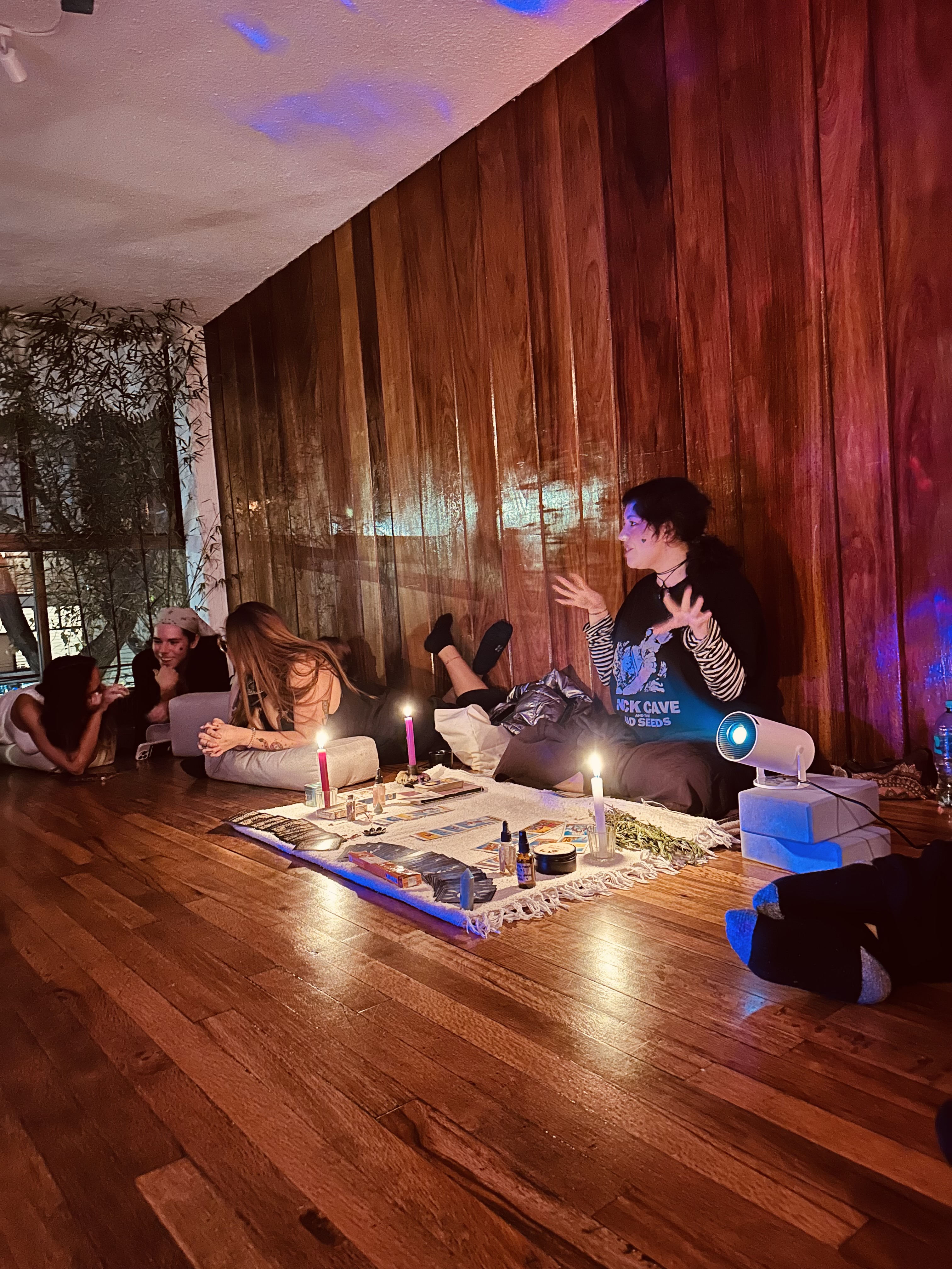 Aquelarre y Tarot en deva studio